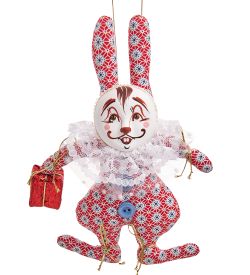 РусКукла RK-457/4 Кукла подвесная «Кролик с подарком»