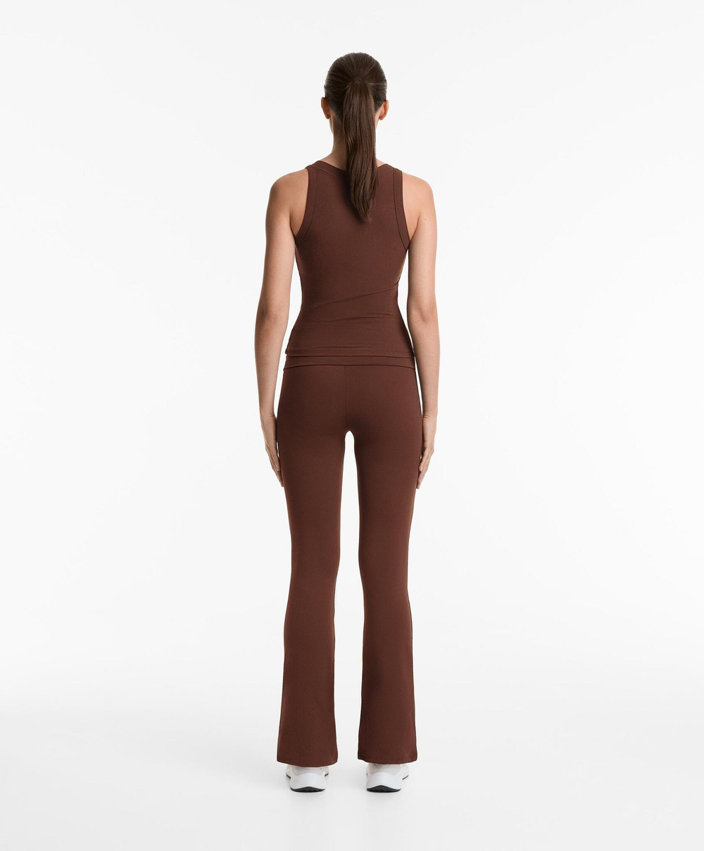 Oysho Топ из смесового модала в рубчик, шоколадный