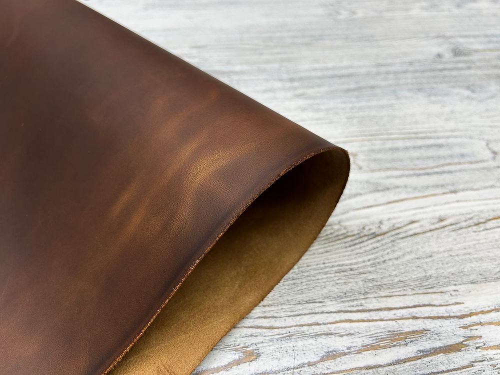 Etrusco Smooth Red Cedar (1,5-1,7 мм) цв. Коричневый, натуральная кожа