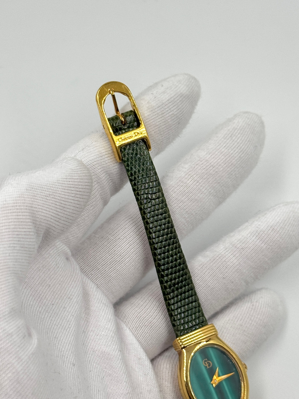 Часы Christian Dior