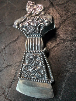 Подвес "Топорик Ладожский"