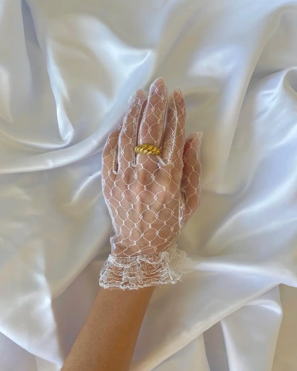 Перчатки короткие, Белый