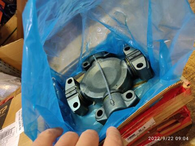 Крестовина карданного вала 9C HWD CA173-0888