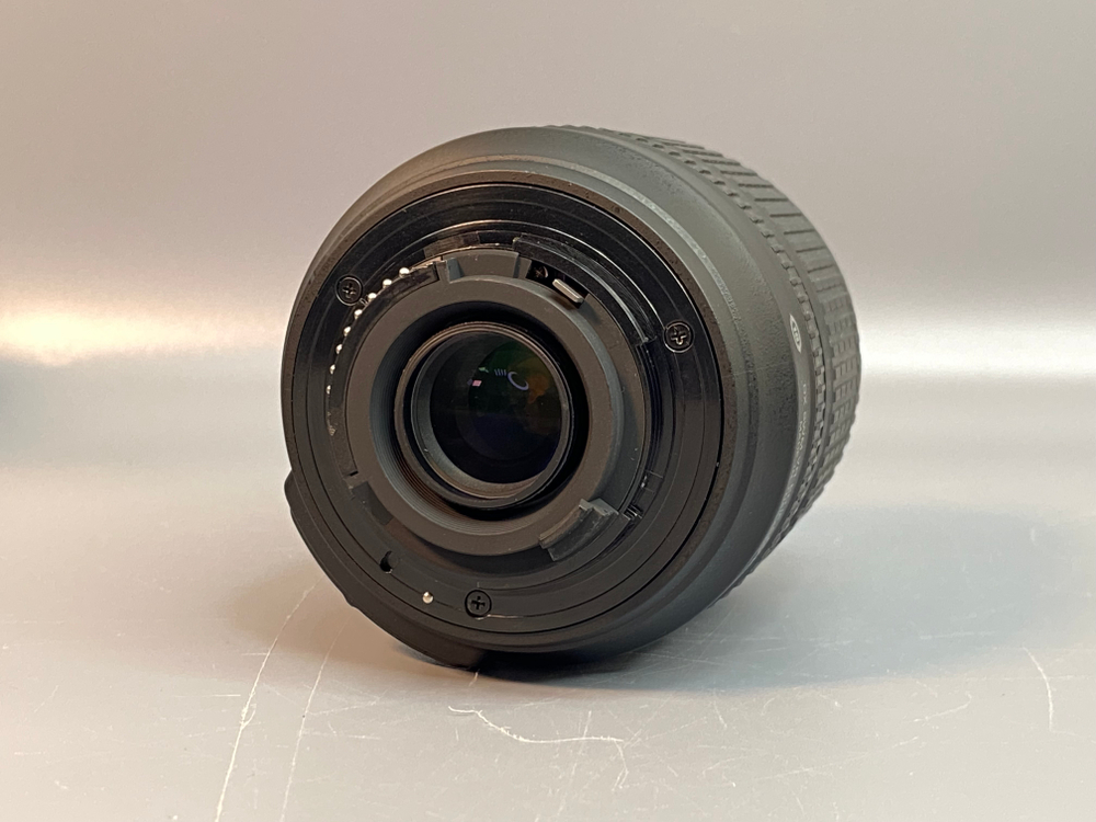 Nikon 18-105 3.5-5.6 ED