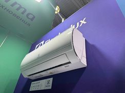 Настенная сплит-система Electrolux EACS/I-24HP/N8_25Y_in + EACS/I-24HP/N8_25Y_out, белый