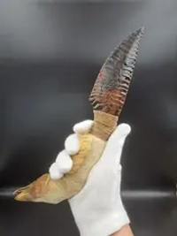 Обсидиановый клинок с рукоятью из копыта барашка (под заказ)