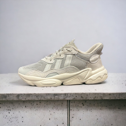 Adidas Ozweego • Silver Gray