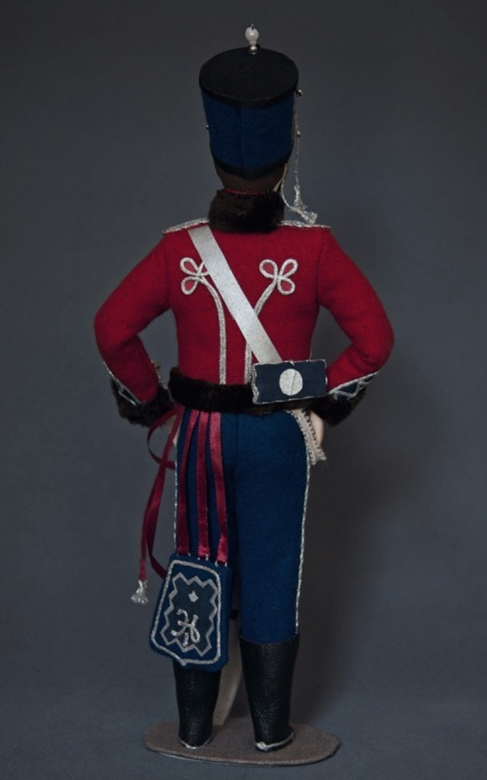 Кукла коллекционная Гусар