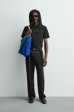 ZARA X AARON LEVINE ФУТБОЛКА С КАРМАНОМ, ЧЕРНЫЙ