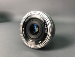 Olympus PEN E-PL8 Kit 14-42