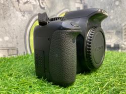 Canon EOS 550D Покупка/Продажа