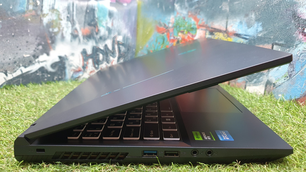 Игровой Thunderobot i5-12/16Gb/RTX 3050 4Gb/144Hz/911S Core JT009F00FRU/Windows 11