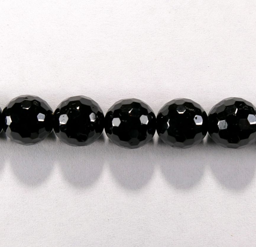 Бусина из турмалина черного, фигурная, 10 мм (шар, граненая)