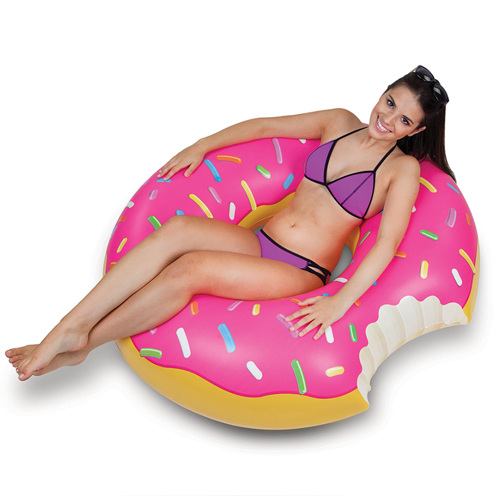 Круг надувной strawberry donut