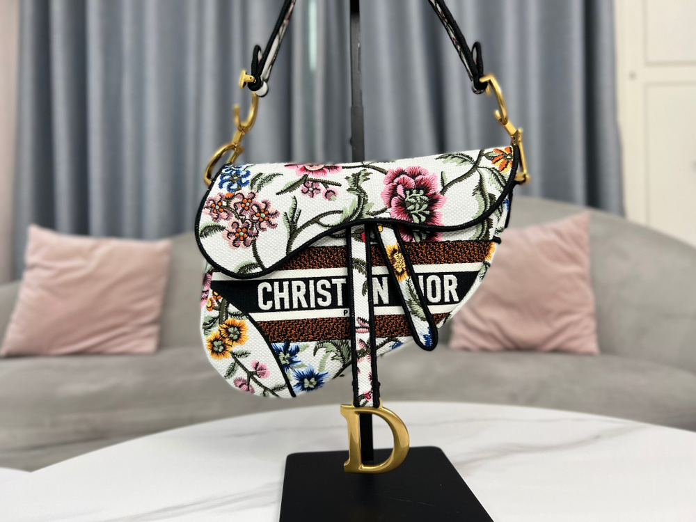 Christian Dior Saddle Bag 25 cm