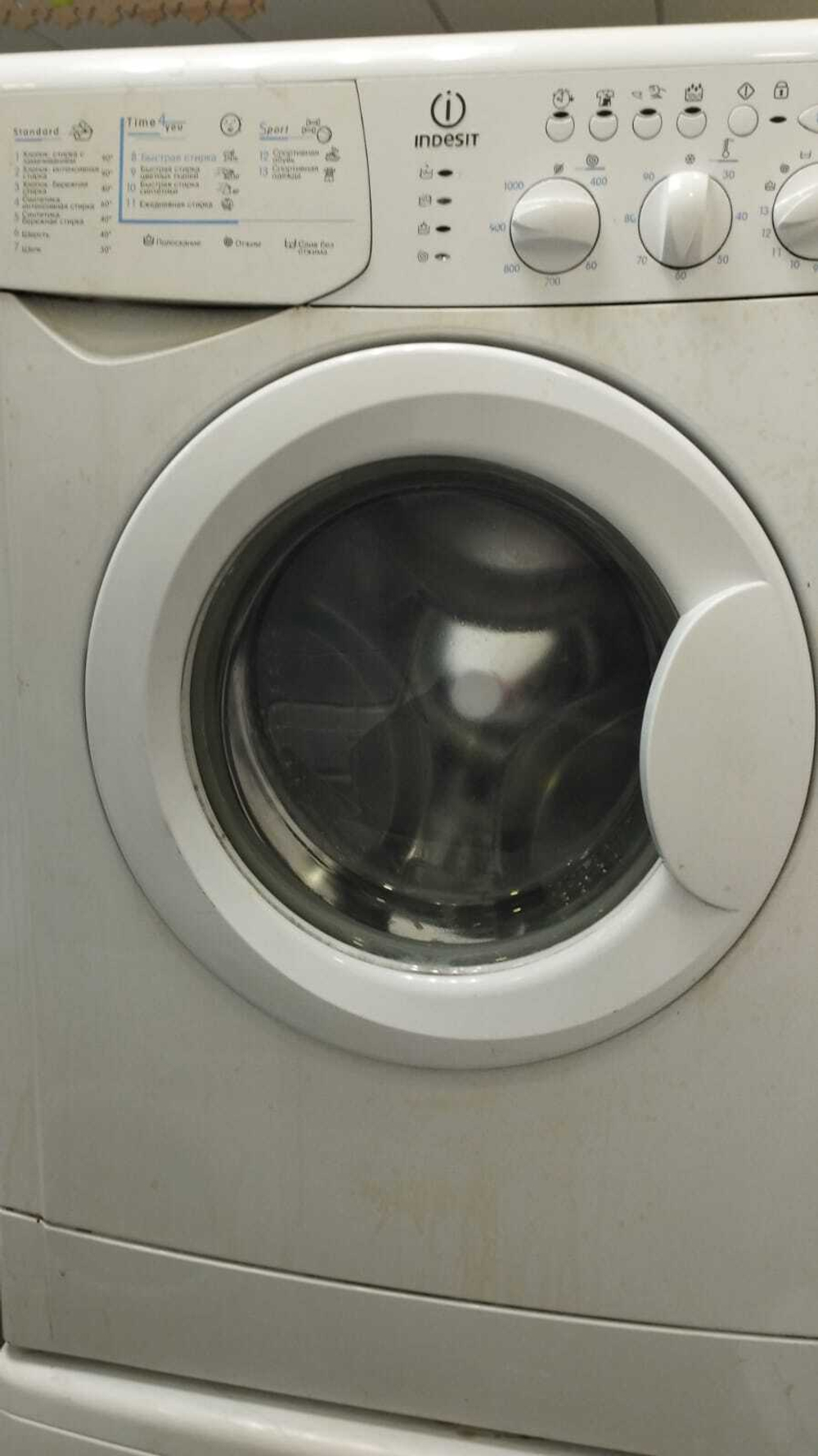 Стиральная машина Indesit WIUL 103 б/у