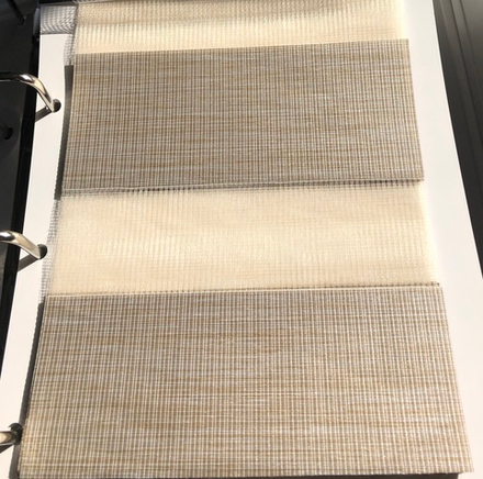 Рулонная штора День-Ночь Мини, ткань DN4126-01, цвет шампань