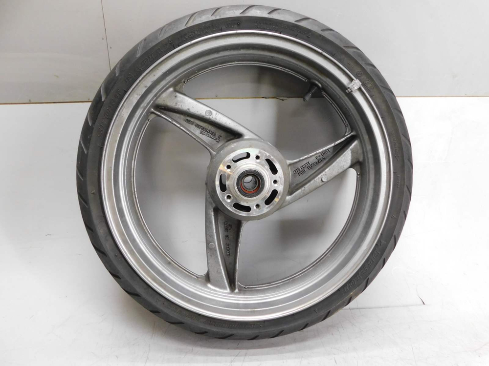 Колесо переднее Kawasaki ZZR400.