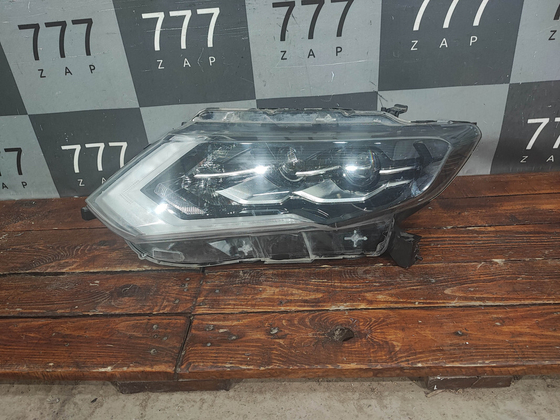 Фара левая LED Nissan X-Trail 3 (T32) 17-23 Б/У Оригинал 260606FP8B