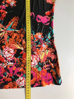 Топ с ярким принтом, визуально на 48 размер