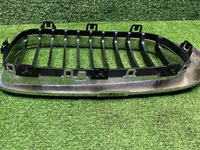Решетка радиатора левая BMW 3er F34 (2013-2019)