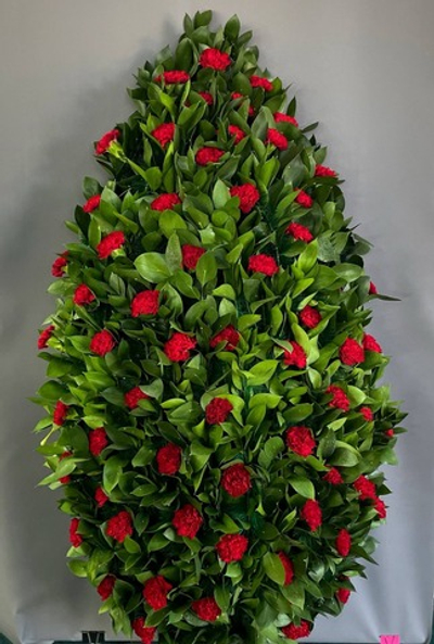 Траурный венок из гвоздик