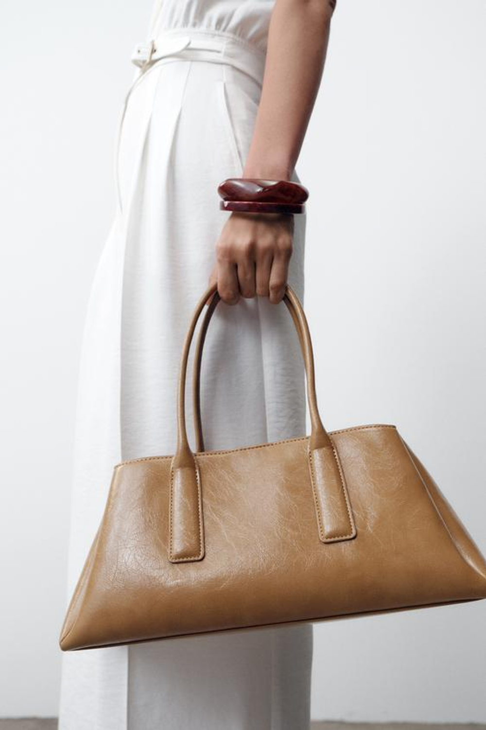 ZARA СУМКА-CITY С ЭФФЕКТОМ КРАКЕЛЮРА, БЕЖЕВЫЙ