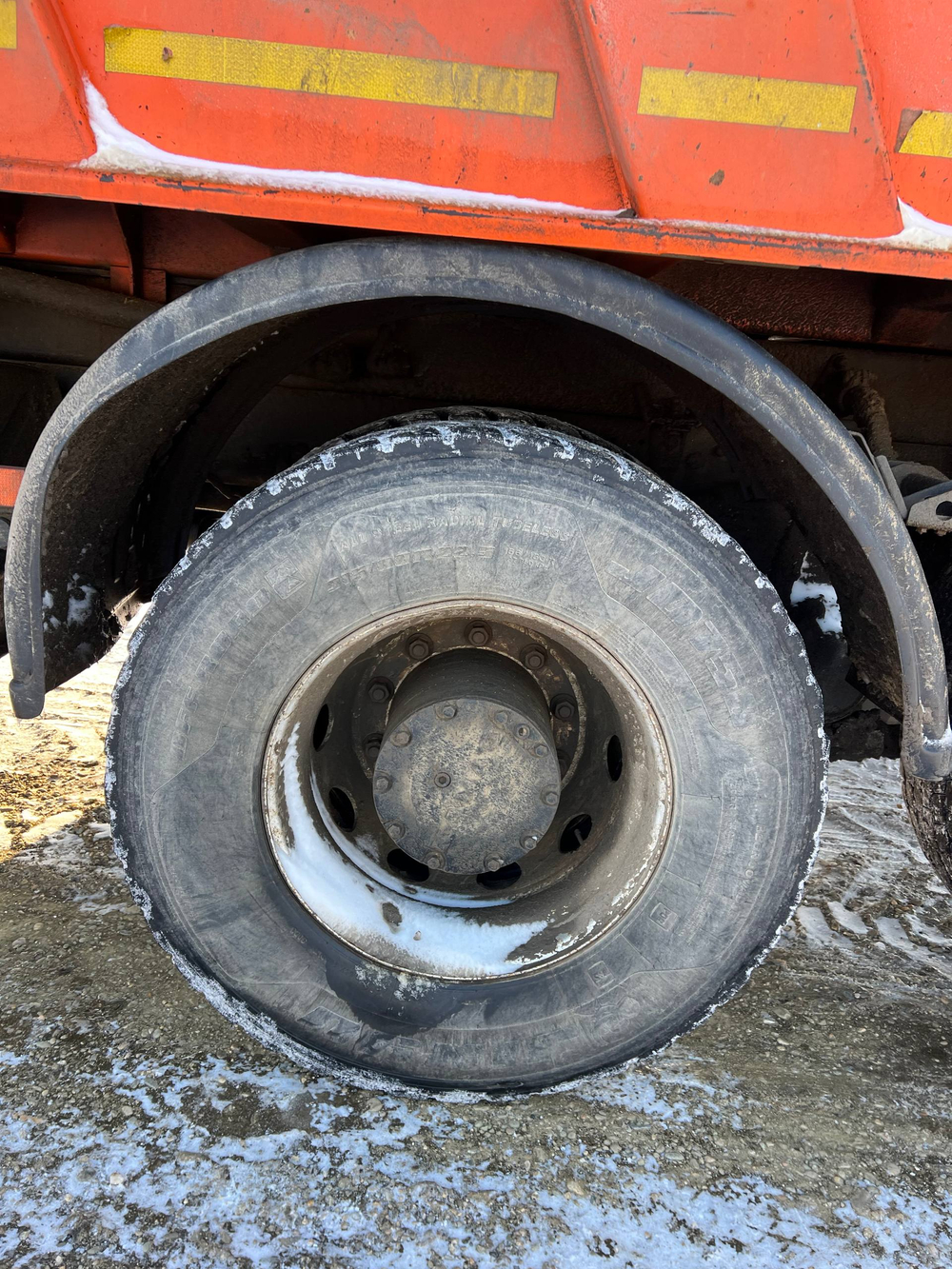 КамАЗ 6520 6x4 Самосвал 6520-3026041-53 (Дизельный, 11,8 л, 400 л.с., МТ)
