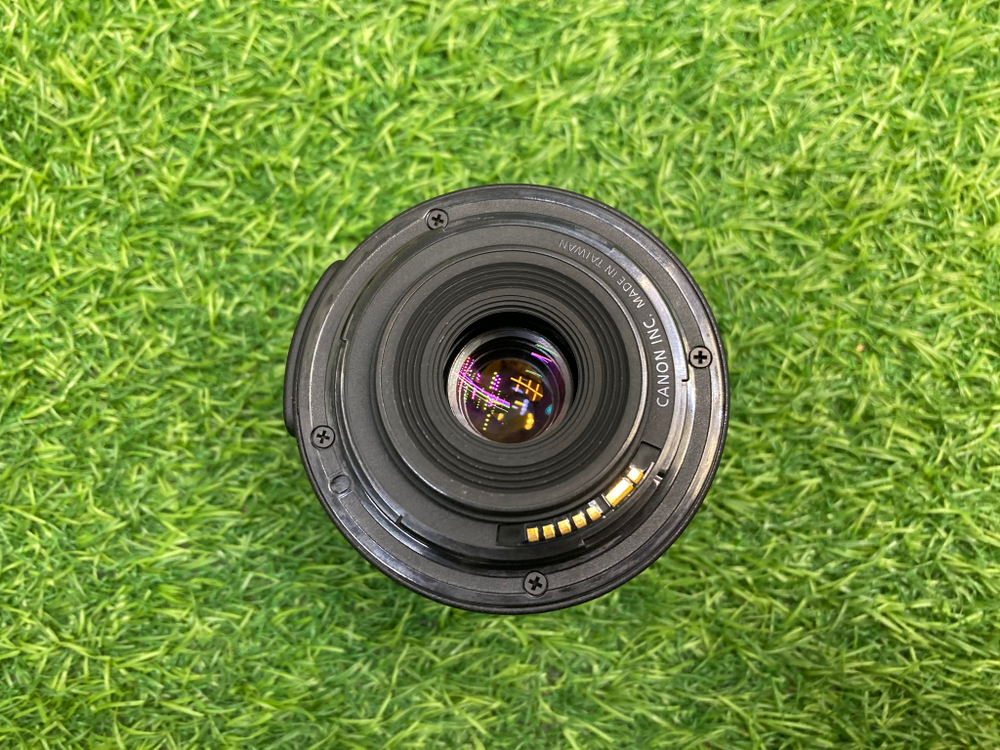Canon 1100D kit 18-55mm 16.000 кадров Коричневый