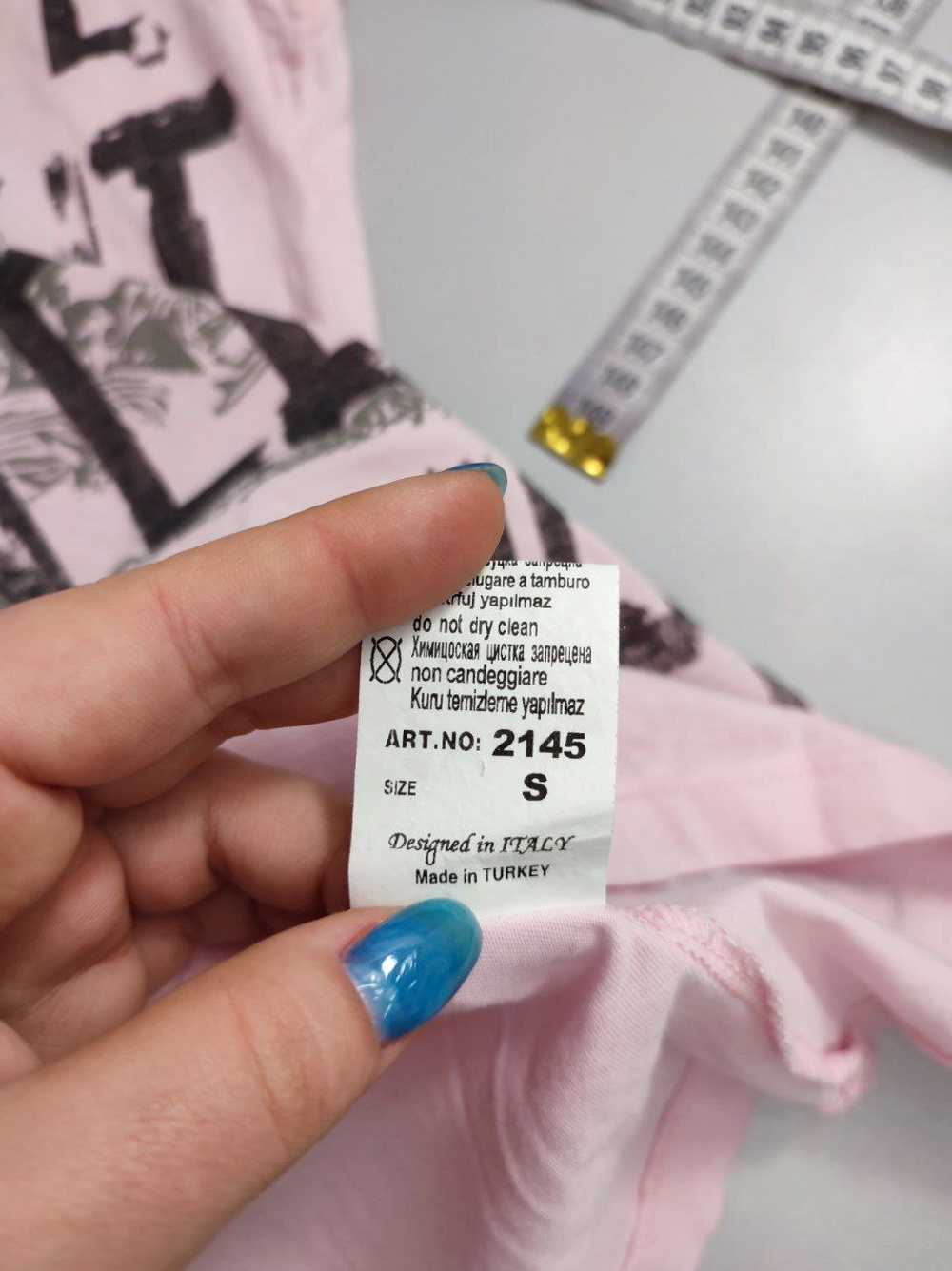 Футболка A Passion Play с принтом 44 размер