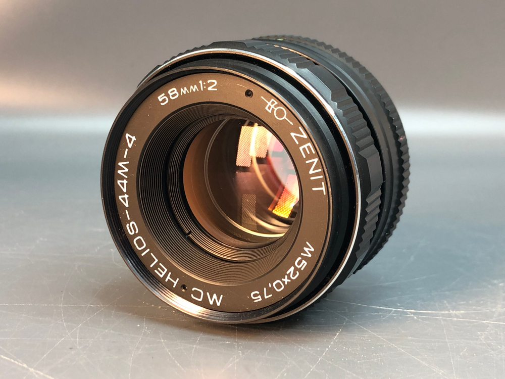Helios-44M-4