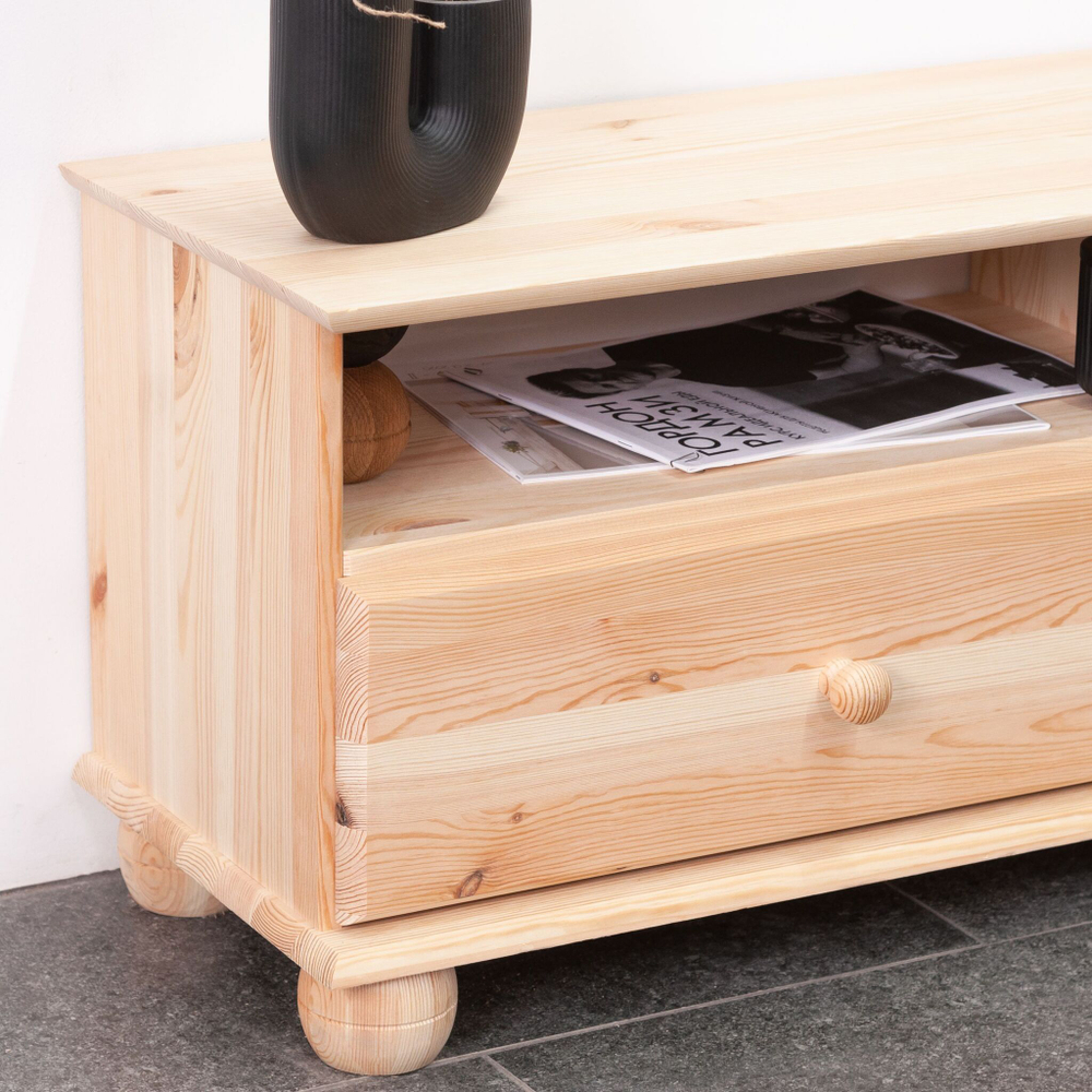 Тумба под телевизор 115 см Бритта