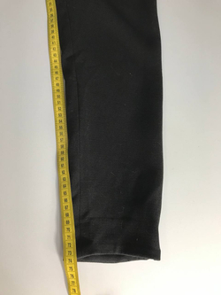 Брюки обтягивающего кроя, визуально на 48 размер