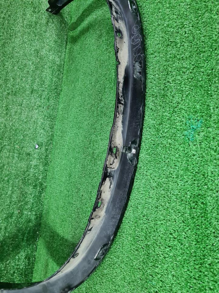 Расширитель передний правый BMW X5 F15 (2013-2018)