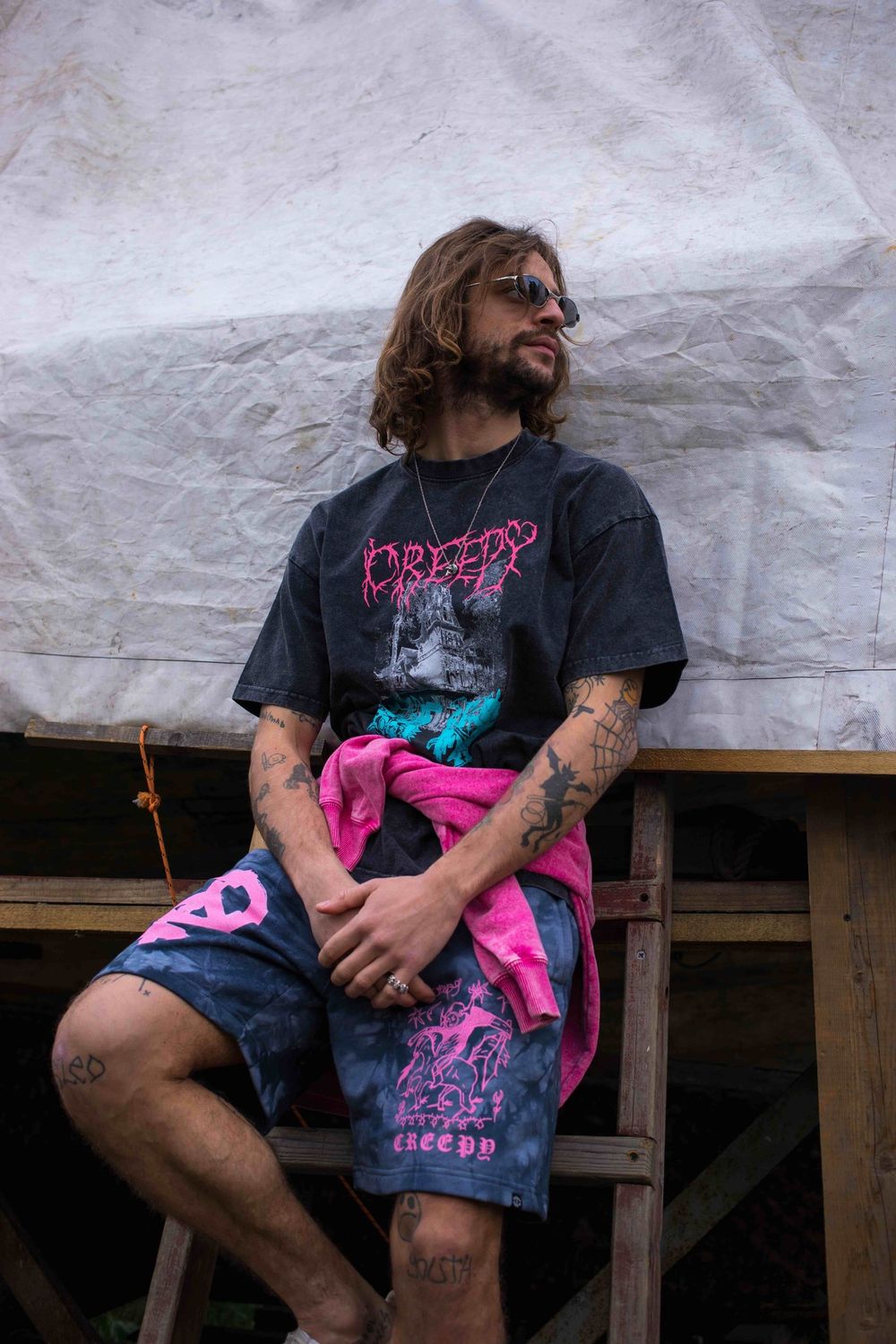 Футболка Creepy Clothing Крепость Черная