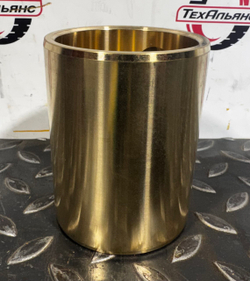 Втулка 81E3-0003