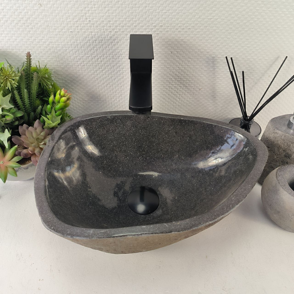 Раковина из речного камня RS-65451 42*30*15 0856