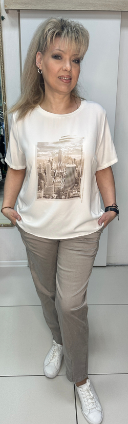 Блузон-футболка с изображением города