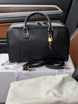 Сумка Loewe Amazona 28 из телячьей кожи наппа черная