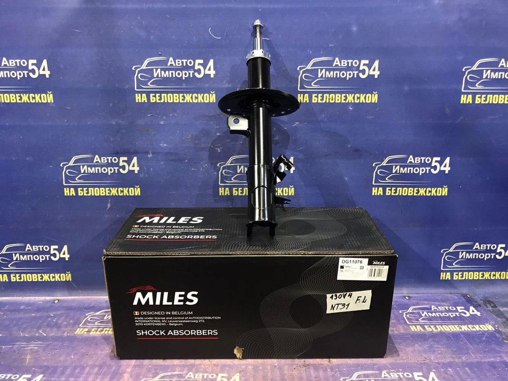 Стойка передняя левая NISSAN X-TRAIL 2007-2010