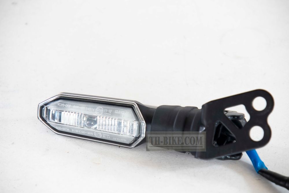 Full set 3.4W LED WINKERs for Honda CRF250L-M, CRF300L (non LED) 2012-2022. OEM Stock for Asian model
