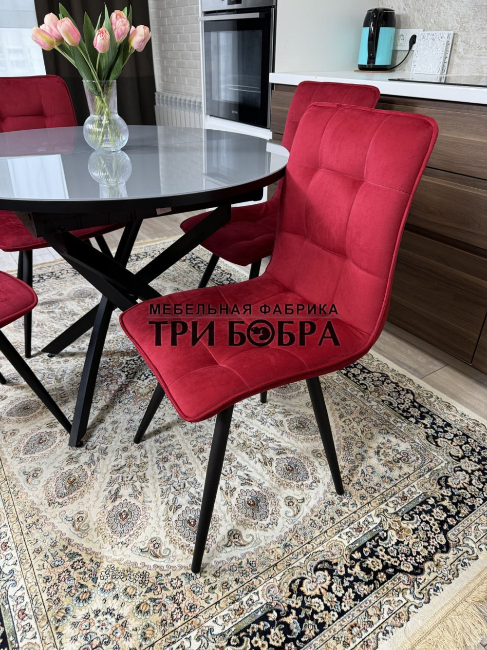 Круглый стеклянный раздвижной стол и стулья "ГУЧИ" бордовый