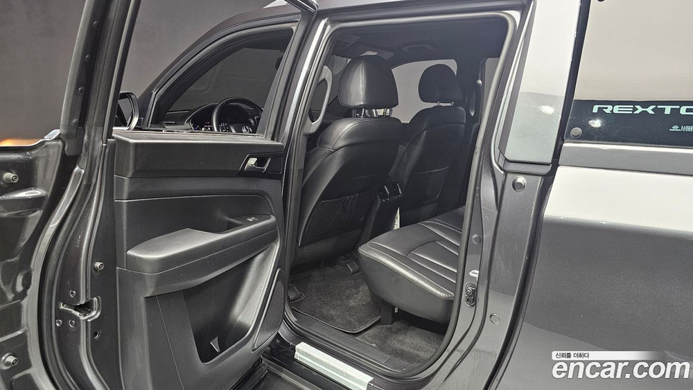 KG Mobility (Ssangyong) Rexton Sports KHAN Дизель 2.2 4WD (08.2020)