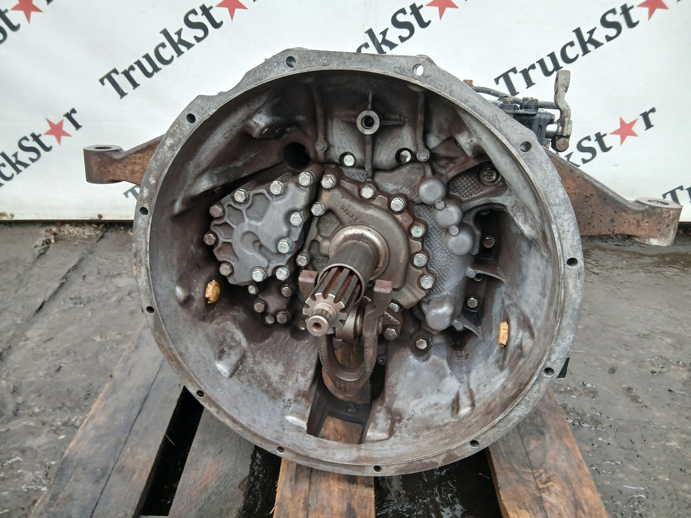 МКПП ZF 16S2220TD