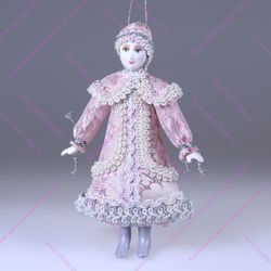Ёлочная игрушка Девочка Снегурочка