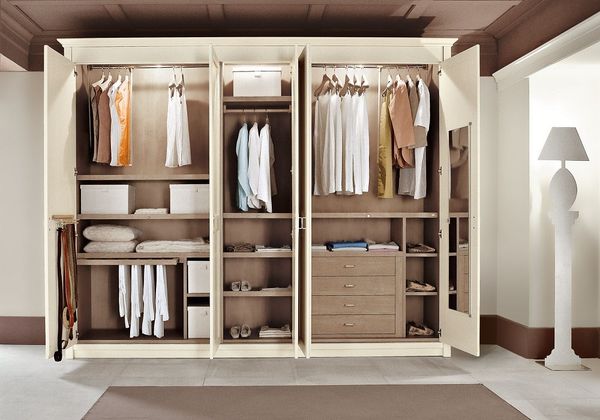 Платяные шкафы – практичное решение для каждого дома