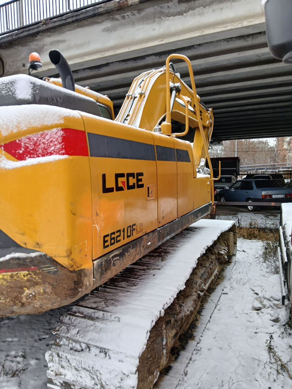 LGCE E6210 Экскаватор E6210FLC (Дизельный, 6,1 л, 167 л.с., АТ)