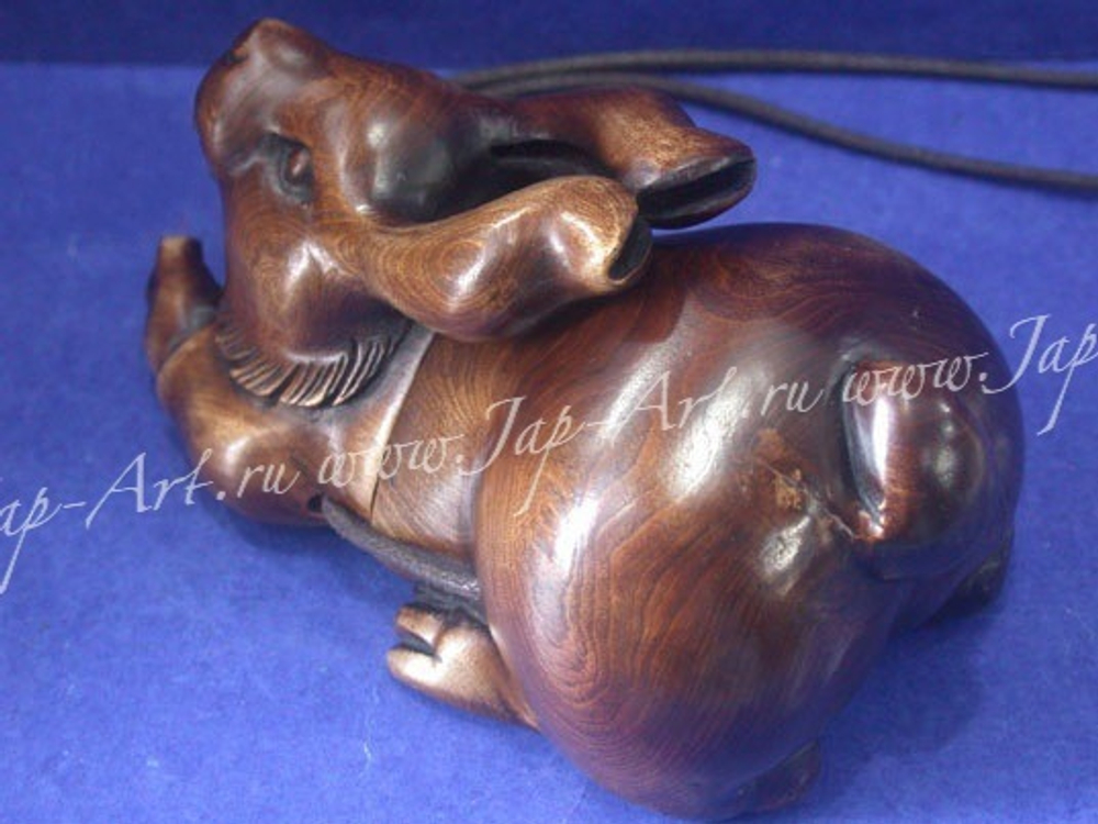 Инро Кролик