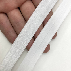 Бейка глянцевая белая 15 мм