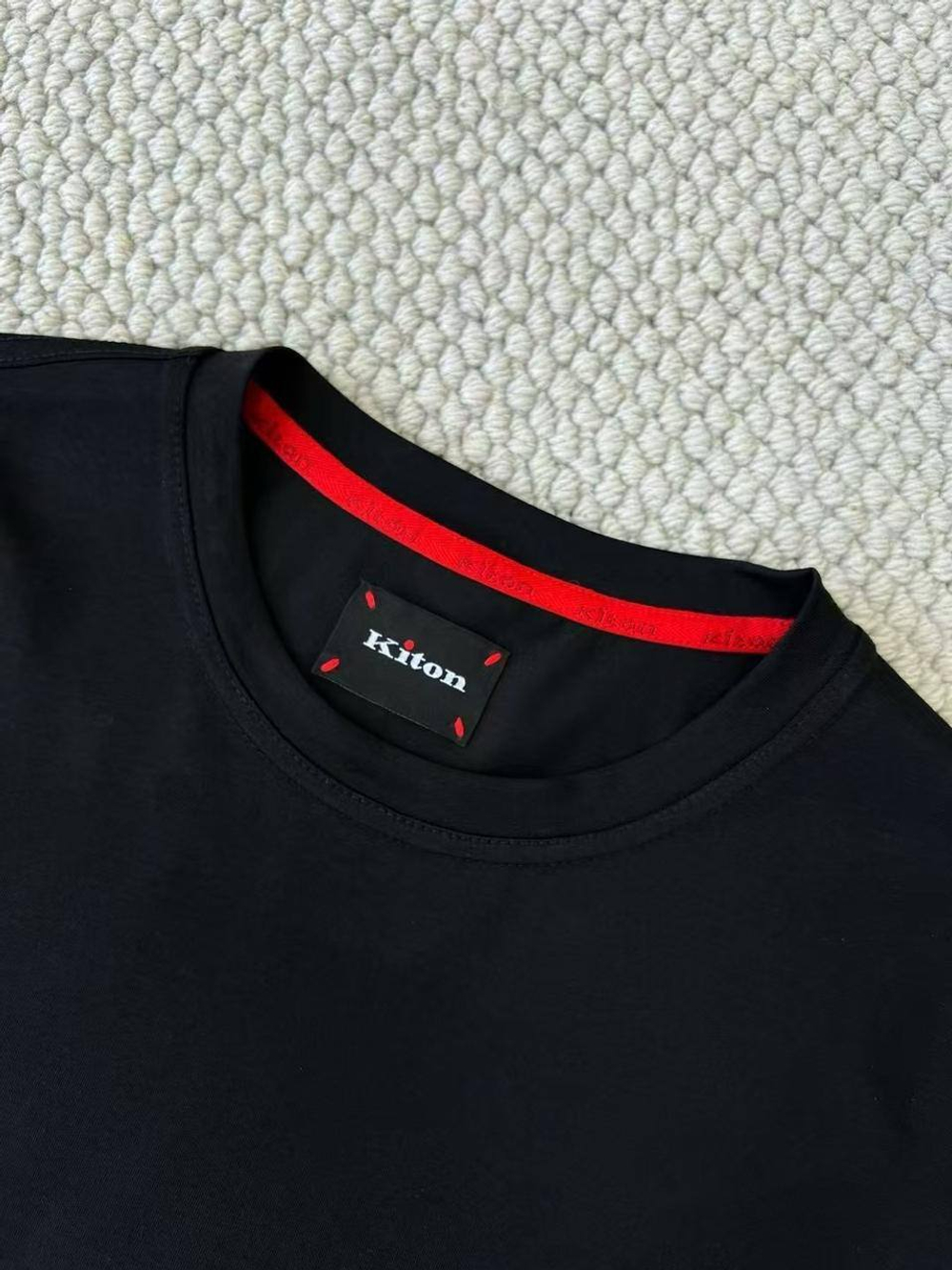 Футболка Kiton